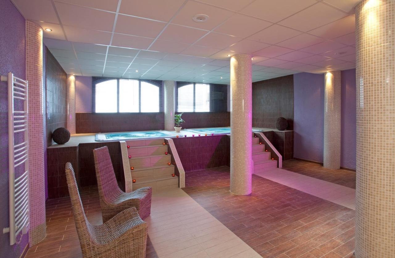 Hotel Club Adonis Valfrejus By Olydea Modane Bagian luar foto